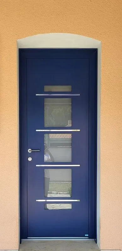 Aubry Fermetures - porte entrée (2)webp